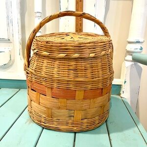 Vintage Mexican fruit basket